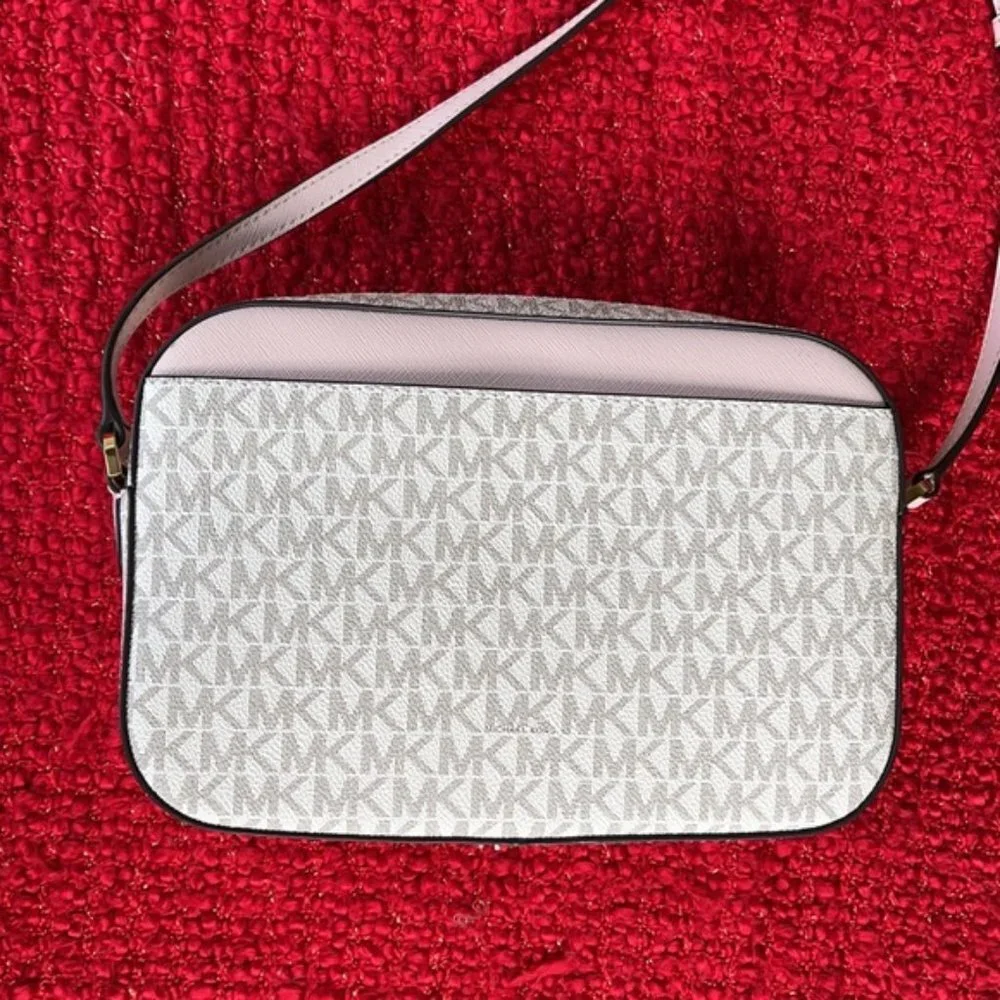 Michael Kors Jet Set Item Large East West Zip Chain Crossbody Powder Blush